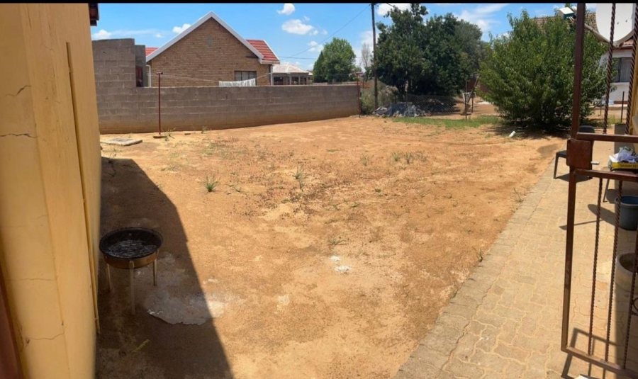 3 Bedroom Property for Sale in Mandela View Free State